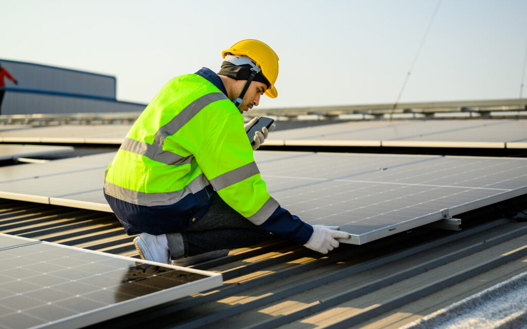 Program nou pentru instalarea de panouri fotovoltaice in 2024 panouri solare